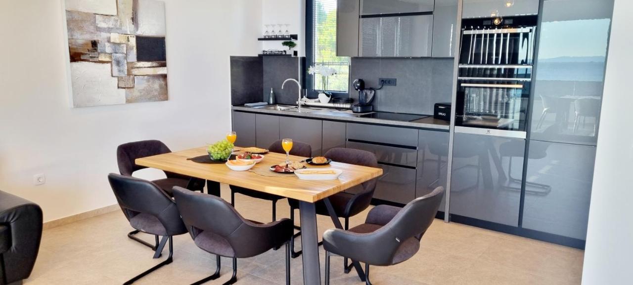 Dinary Apartman Vir Eksteriør bilde